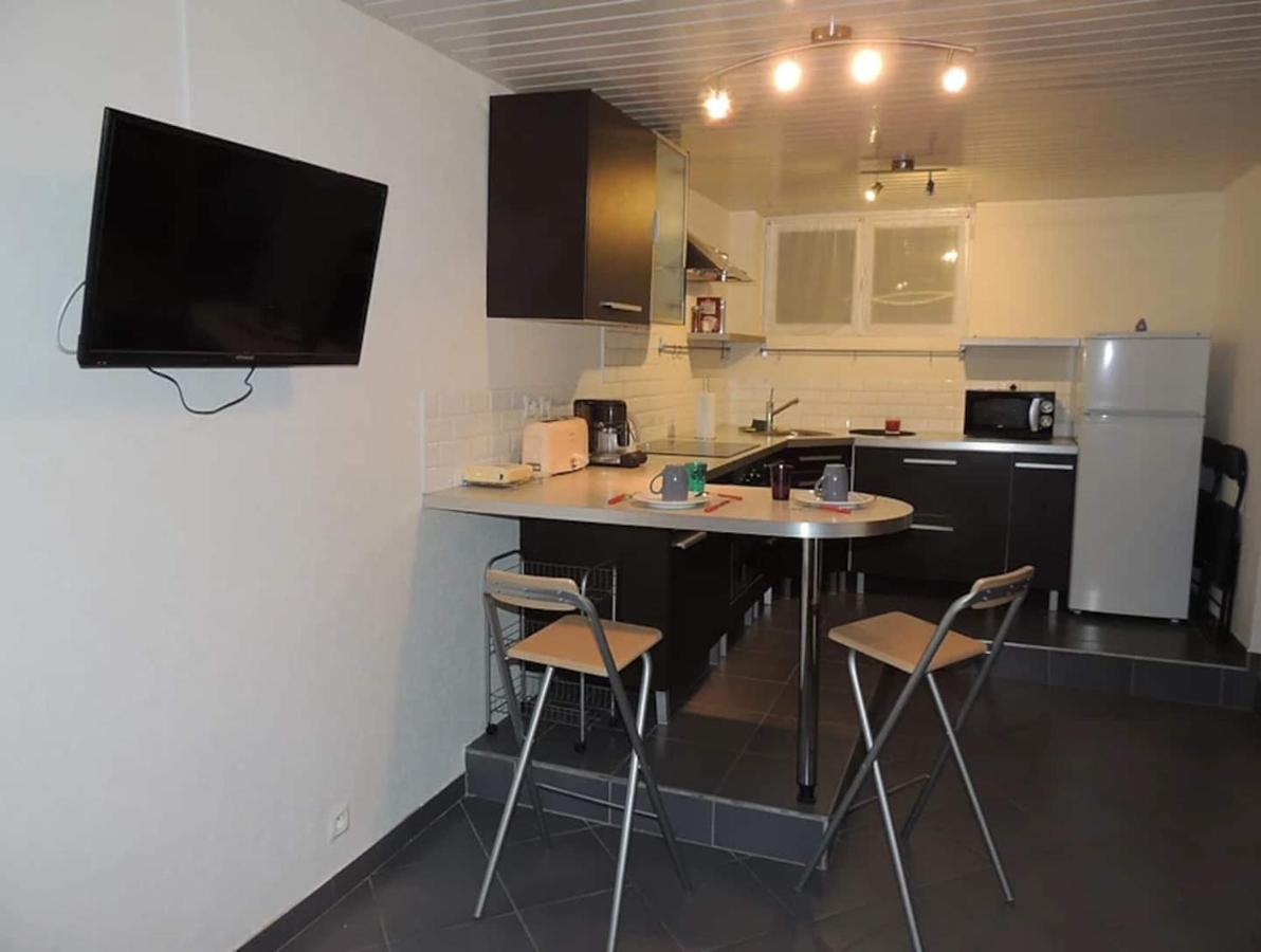 Location Duplex 52M² Au Coeur De Troyes Apartment Exterior photo